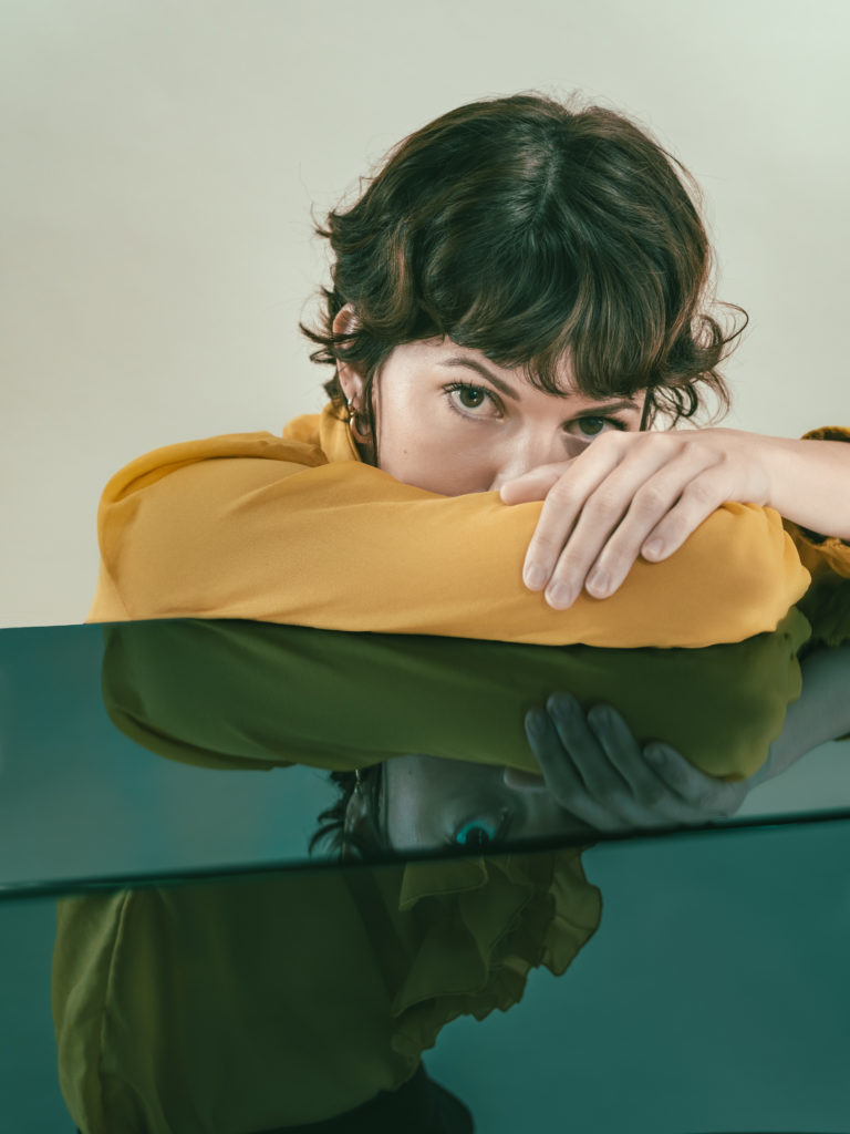 MEIMUNA au Château Une voix pure, des mots qui touchent, des guitares qui bercent.